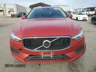 2019 Volvo XC60 Momentum with VIN LYV102DK2KB332538, listed as a Copart auction lot 85345534 with 189,949 mi miles and Salvage title. Bid and sale history available at DreamBid. Image 5.