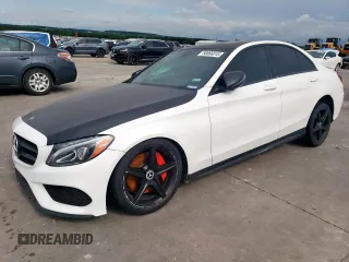 2018 Mercedes-Benz C 300 with VIN 55SWF4JB4JU253355, listed as a Copart auction lot 58866015 with 101,776 mi miles and Salvage title. Bid and sale history available at DreamBid. Image 1.