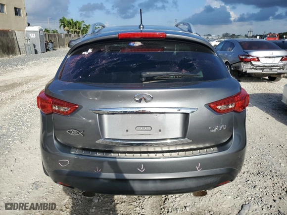 2017 Infiniti QX70 with VIN JN8CS1MW0HM411502, listed as a Copart auction lot 61092504 with 43,814 mi miles and Salvage Title. Bid and sale history available at carsss.com. Image 6.
