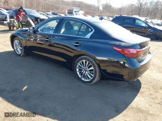 2020 Infiniti Q50 3.0t LUXE with VIN JN1EV7AR4LM256526, listed as a IAAI auction lot 41666434 with 31,652 mi miles. Bid and sale history available at carsss.com. Image 3.