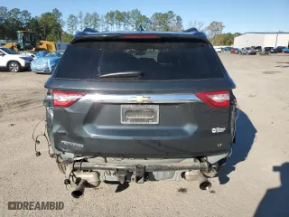 2019 Chevrolet Traverse LT Cloth with VIN 1GNERGKW8KJ148651, listed as a Copart auction lot 84673764 with 158,586 mi miles and Salvage Title. Bid and sale history available at carsss.com. Image 6.