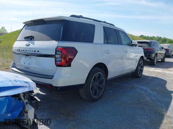 2023 Ford Expedition Limited with VIN 1FMJU2A84PEA53365, listed as a IAAI auction lot 41683102 with 21,147 mi miles and . Bid and sale history available at DreamBid. Image 4.