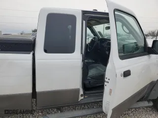 2008 Ford Ranger XLT with VIN 1FTZR45E18PA58615, listed as a Copart auction lot 46163845 with 148,401 mi miles and Salvage Title. Bid and sale history available at carsss.com. Image 10.