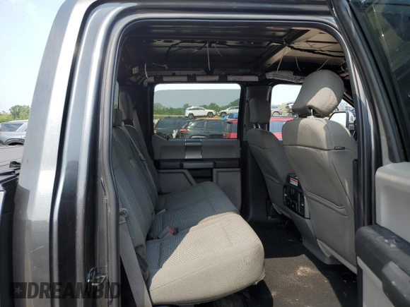 2018 Ford F-250 XL with VIN 1FT7W2BT3JEB27460, listed as a Copart auction lot 59892715 with 174,863 mi miles and Clean title. Bid and sale history available at DreamBid. Image 10.