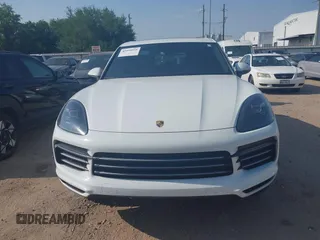 2019 Porsche Cayenne z VIN WP1AA2AYXKDA12829, wystawiony jako IAAI lot #42050935 z przebiegiem 80 056 mil mil oraz . Historia ofert i sprzedaży dostępna na DreamBid. Obrazek 12.