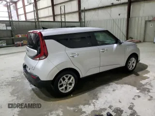 2021 Kia Soul S with VIN KNDJ23AU8M7740006, listed as a Copart auction lot 50197105 with 83,437 mi miles and Clean Title. Bid and sale history available at DreamBid. Image 3.