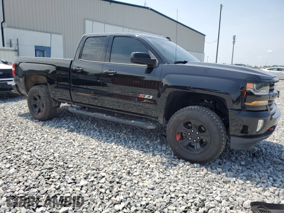 2018 Chevrolet Silverado 1500 LT with VIN 2GCVKRECXJ1107425, listed as a Copart auction lot 56134595 with 108,849 mi miles and Salvage Title. Bid and sale history available at DreamBid. Image 4.