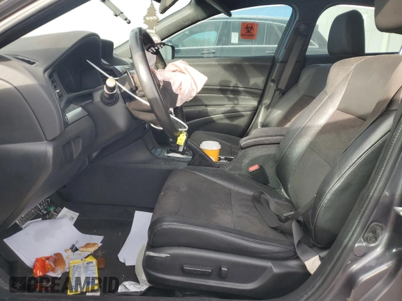 2018 Acura ILX Premium with VIN 19UDE2F80JA009631, listed as a Copart auction lot 83498184 with 95,258 mi miles and Salvage title. Bid and sale history available at DreamBid. Image 7.