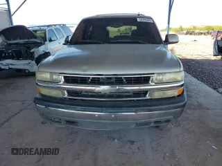 2005 Chevrolet Tahoe LS with VIN 1GNEC13V85R155366, listed as a Copart auction lot 60328405 with 421,272 mi miles and Salvage title. Bid and sale history available at DreamBid. Image 5.