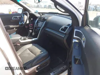 2014 Ford Explorer Sport z VIN 1FM5K8GTXEGB88874, wystawiony jako IAAI lot #41894234 z przebiegiem 81 321 mil mil oraz . Historia ofert i sprzedaży dostępna na DreamBid. Obrazek 5.