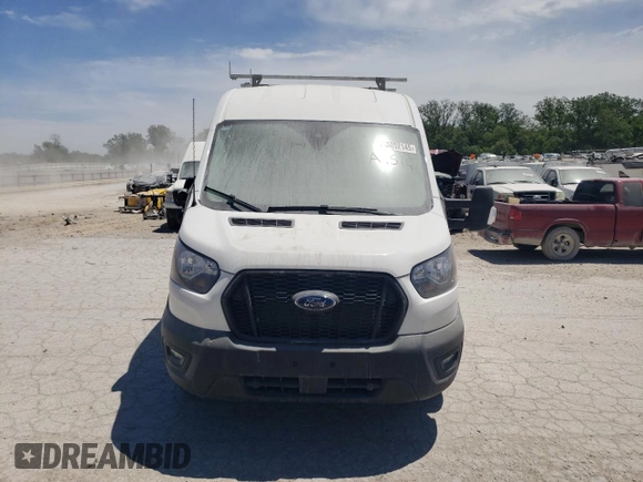 2023 Ford Transit Cargo with VIN 1FTBR1C86PKA45707, listed as a Copart auction lot 55052145 with 15,132 mi miles and Salvage title. Bid and sale history available at DreamBid. Image 5.