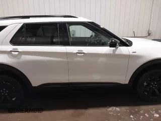 2023 Ford Explorer ST-Line with VIN 1FMSK8KH9PGA14528, listed as a IAAI auction lot 41803607 with 50,146 mi miles and . Bid and sale history available at DreamBid. Image 14.