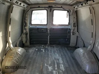 2009 GMC Savana Cargo Van with VIN 1GTFG15X091107882, listed as a Copart auction lot 47825745 with 357,222 mi miles and Salvage Title. Bid and sale history available at carsss.com. Image 10.