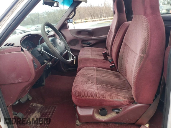 1998 Ford F-150 with VIN 1FTZF0768WKB35711, listed as a Copart auction lot 50441605 with 165,604 mi miles and Salvage title. Bid and sale history available at DreamBid. Image 10.