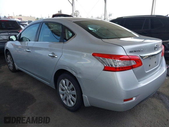 2015 Nissan Sentra SV z VIN 3N1AB7AP9FY319370, wystawiony jako IAAI lot #42098193 z przebiegiem 95 099 mil mil oraz . Historia ofert i sprzedaży dostępna na DreamBid. Obrazek 3.