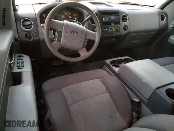 2006 Ford F-150 XLT with VIN 1FTPX14V46NA84020, listed as a Copart auction lot 86404674 with 332,179 mi miles and Clean Title. Bid and sale history available at carsss.com. Image 8.