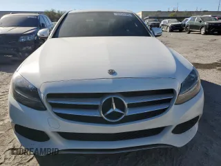 2018 Mercedes-Benz C 300 with VIN 55SWF4JB2JU273443, listed as a Copart auction lot 43762185 with 69,137 mi miles and Salvage Title. Bid and sale history available at DreamBid. Image 5.
