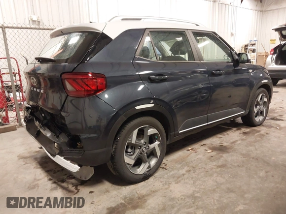 2024 Hyundai Venue SEL with VIN KMHRC8A33RU332537, listed as a IAAI auction lot 40965362 with 6,223 mi miles and . Bid and sale history available at DreamBid. Image 4.