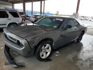 2011 Dodge Challenger z VIN 2B3CJ4DG0BH569956, wystawiony jako Copart lot #59806675 z przebiegiem 150 048 mil mil oraz Szkoda całkowita • Salvage title. Historia ofert i sprzedaży dostępna na DreamBid. Obrazek 1.