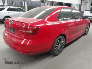 2015 Volkswagen Jetta SE с VIN 3VWD17AJ2FM427651, выставлен на аукционе IAAI как лот 41119547 с пробегом 76 730 миль миль и . История ставок и продаж доступна на DreamBid. Изображение 4.
