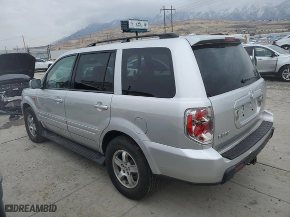 2007 Honda Pilot EX-L with VIN 5FNYF286X7B001481, listed as a Copart auction lot 88703925 with 255,817 mi miles and Clean Title. Bid and sale history available at carsss.com. Image 2.