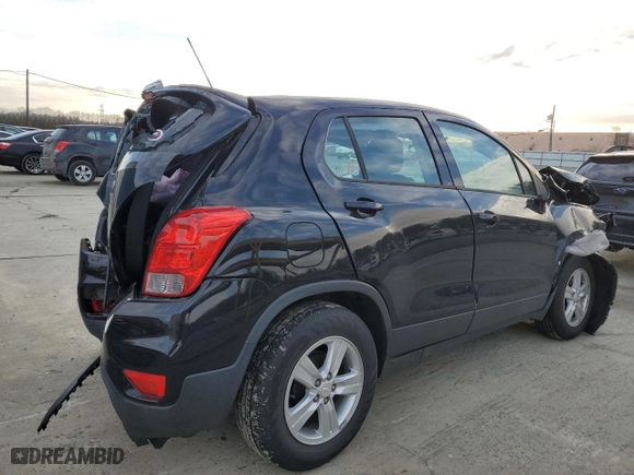 2019 Chevrolet Trax LS with VIN 3GNCJKSB5KL389218, listed as a Copart auction lot 43231275 with 46,246 mi miles and Salvage Title. Bid and sale history available at carsss.com. Image 3.