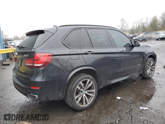 2016 BMW X5 xDrive35i with VIN 5UXKR0C56G0U10557, listed as a Copart auction lot 84886904 with 111,932 mi miles and Salvage Title. Bid and sale history available at carsss.com. Image 3.