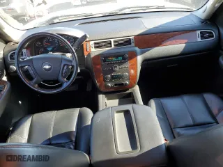 2009 Chevrolet Silverado 1500 LTZ with VIN 1GCEK39099Z271166, listed as a Copart auction lot 44495995 with 168,842 mi miles and Salvage Title. Bid and sale history available at carsss.com. Image 8.