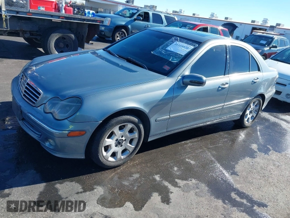 2005 Mercedes-Benz C 240 with VIN WDBRF61J85A764789, listed as a IAAI auction lot 41319572 with 8,921 mi miles and . Bid and sale history available at DreamBid. Image 2.