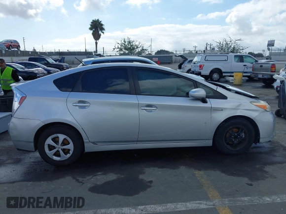 2013 Toyota Prius One with VIN JTDKN3DU1D1730931, listed as a IAAI auction lot 41549315 with 162,741 mi miles. Bid and sale history available at carsss.com. Image 13.