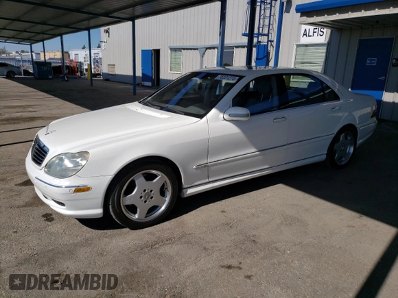 2002 Mercedes-Benz S-Class 6.0L with VIN WDBNG78J32A262968, listed as a Copart auction lot 76331274 with 113,480 mi miles and Clean Title. Bid and sale history available at carsss.com. Image 1.