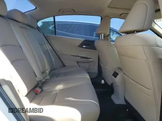 2015 Honda Accord EX-L с VIN 1HGCR2F8XFA156367, выставлен на аукционе Copart как лот 61101585 с пробегом 124 272 миль миль и Списание • Salvage title. История ставок и продаж доступна на DreamBid. Изображение 10.