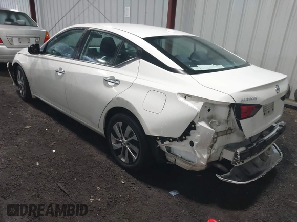 2020 Nissan Altima S with VIN 1N4BL4BV3LC262524, listed as a IAAI auction lot 42008369 with 51,441 mi miles and . Bid and sale history available at DreamBid. Image 3.