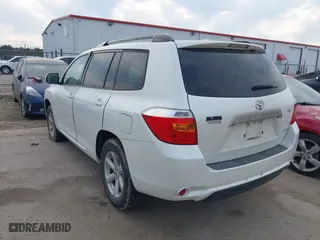 2009 Toyota Highlander with VIN JTEES41A492132738, listed as a IAAI auction lot 41684270 with 202,741 mi miles. Bid and sale history available at carsss.com. Image 3.
