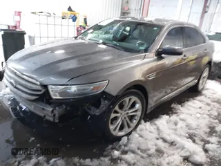 2013 Ford Taurus SEL z VIN 1FAHP2E89DG150197, wystawiony jako IAAI lot #41214999 z przebiegiem 146 307 mil mil oraz . Historia ofert i sprzedaży dostępna na DreamBid. Obrazek 18.