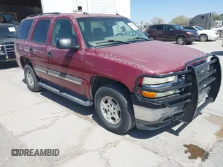 2005 Chevrolet Tahoe LS z VIN 1GNEC13T25J236943, wystawiony jako IAAI lot #41852201 z przebiegiem 209 721 mil mil oraz . Historia ofert i sprzedaży dostępna na DreamBid. Obrazek 1.