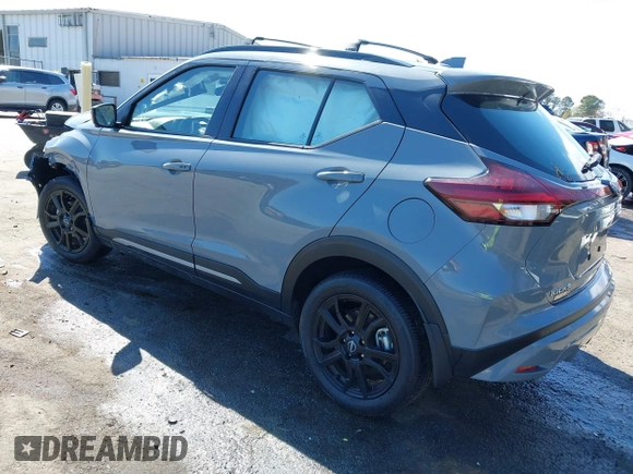 2024 Nissan Kicks SR with VIN 3N1CP5DVXRL558758, listed as a IAAI auction lot 41872086 with 5,034 mi miles. Bid and sale history available at carsss.com. Image 3.
