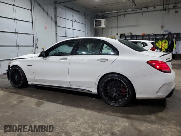 2016 Mercedes-Benz C 63 S AMG z VIN 55SWF8HB7GU098273, wystawiony jako Copart lot #86781954 z przebiegiem 107 642 mil mil oraz Szkoda całkowita • Salvage title. Historia ofert i sprzedaży dostępna na DreamBid. Obrazek 2.