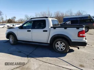 2010 Ford Explorer Sport Trac XLT z VIN 1FMEU3BE5AUA38530, wystawiony jako Copart lot #46987525 z przebiegiem 132 432 mil mil oraz Szkody całkowita. Historia ofert i sprzedaży dostępna na DreamBid. Obrazek 2.
