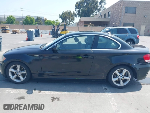 2011 BMW 1 Series 128i with VIN WBAUP9C51BVL90277, listed as a IAAI auction lot 42572690 with 153,427 mi miles and . Bid and sale history available at DreamBid. Image 14.