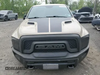 2017 Ram 1500 Rebel z VIN 1C6RR7YT0HS611836, wystawiony jako Copart lot #56943955 z przebiegiem 55 548 mil mil oraz Szkoda całkowita • Salvage title. Historia ofert i sprzedaży dostępna na DreamBid. Obrazek 5.