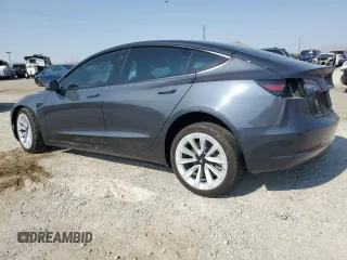 2021 Tesla Model 3 Long Range z VIN 5YJ3E1EB0MF005205, wystawiony jako Copart lot #63552954 z przebiegiem 24 691 mil mil oraz Szkoda całkowita • Salvage title. Historia ofert i sprzedaży dostępna na DreamBid. Obrazek 2.