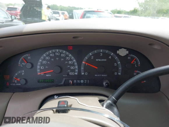 2002 Ford F-150 XL с VIN 1FTRX17W42NB62318, выставлен на аукционе IAAI как лот 42504137 с пробегом 221 200 миль миль и . История ставок и продаж доступна на DreamBid. Изображение 7.