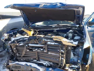 2018 Chevrolet Silverado 1500 LT with VIN 1GCVKREC2JZ216257, listed as a IAAI auction lot 41525909 with 75,614 mi miles. Bid and sale history available at carsss.com. Image 10.