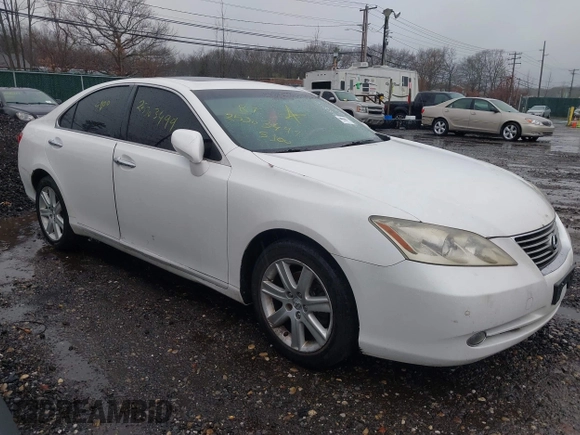 2008 Lexus ES with VIN JTHBJ46G982179140, listed as a IAAI auction lot 41959338 with Not Provided miles. Bid and sale history available at carsss.com. Image 1.