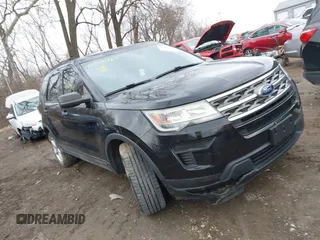 2018 Ford Explorer z VIN 1FM5K7B88JGC40199, wystawiony jako IAAI lot #41067969 z przebiegiem 142 665 mil mil oraz . Historia ofert i sprzedaży dostępna na DreamBid. Obrazek 1.