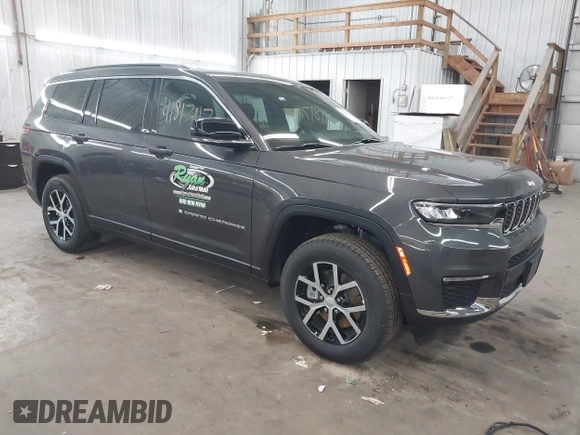 2025 Jeep Grand Cherokee Limited with VIN 1C4RJKBG3S8634319, listed as a IAAI auction lot 41817917 with 523 mi miles and . Bid and sale history available at DreamBid. Image 1.