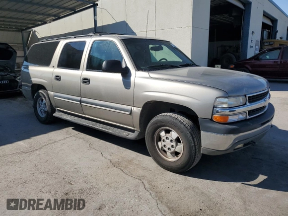 2002 Chevrolet Suburban LS with VIN 3GNFK16Z32G219170, listed as a Copart auction lot 73681914 with 200,759 mi miles and Salvage Title. Bid and sale history available at carsss.com. Image 4.