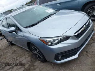 2023 Subaru Impreza Premium with VIN 4S3GKAD62P3600542, listed as a IAAI auction lot 41847299 with 33,232 mi miles. Bid and sale history available at carsss.com. Image 1.