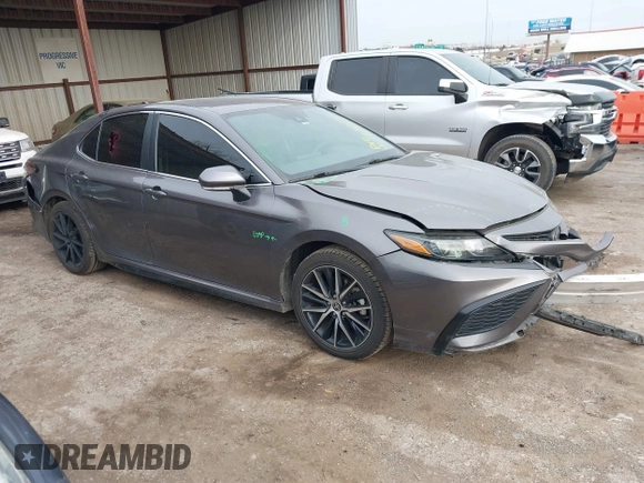 2021 Toyota Camry SE Nightshade with VIN 4T1T11AK3MU496499, listed as a IAAI auction lot 41733005 with 141,711 mi miles. Bid and sale history available at carsss.com. Image 13.